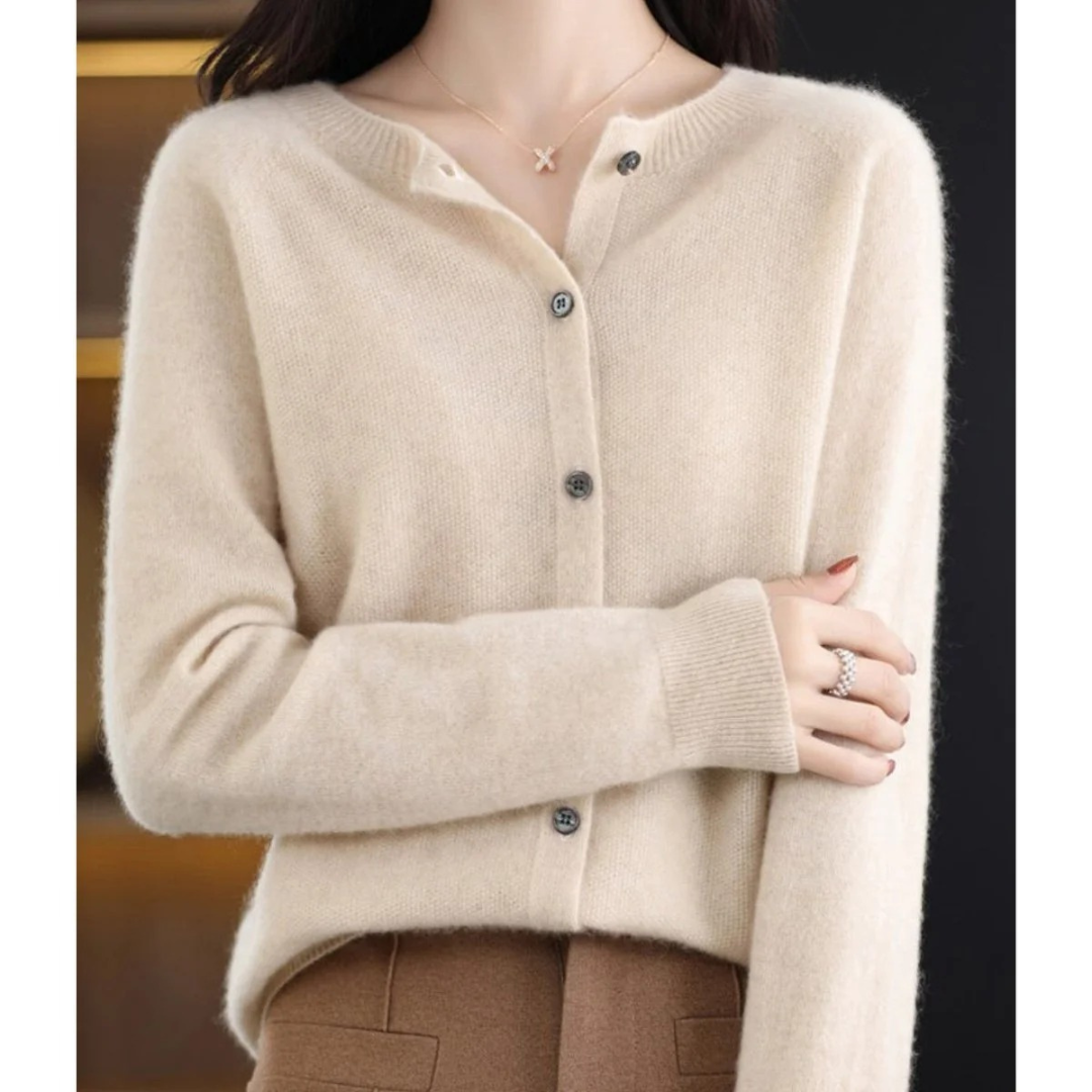 Cardigan Boutonné en Maille Douce pour Femme