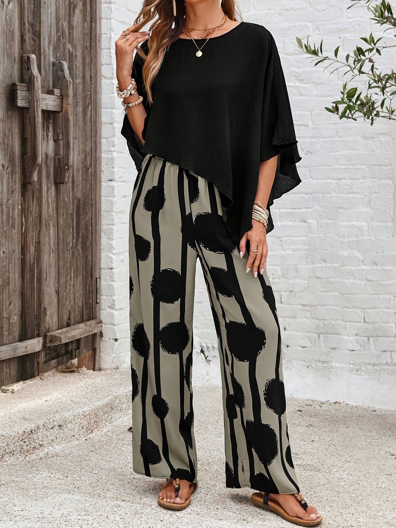 Ensemble Bohème à Top Asymétrique et Pantalon Large pour Femme