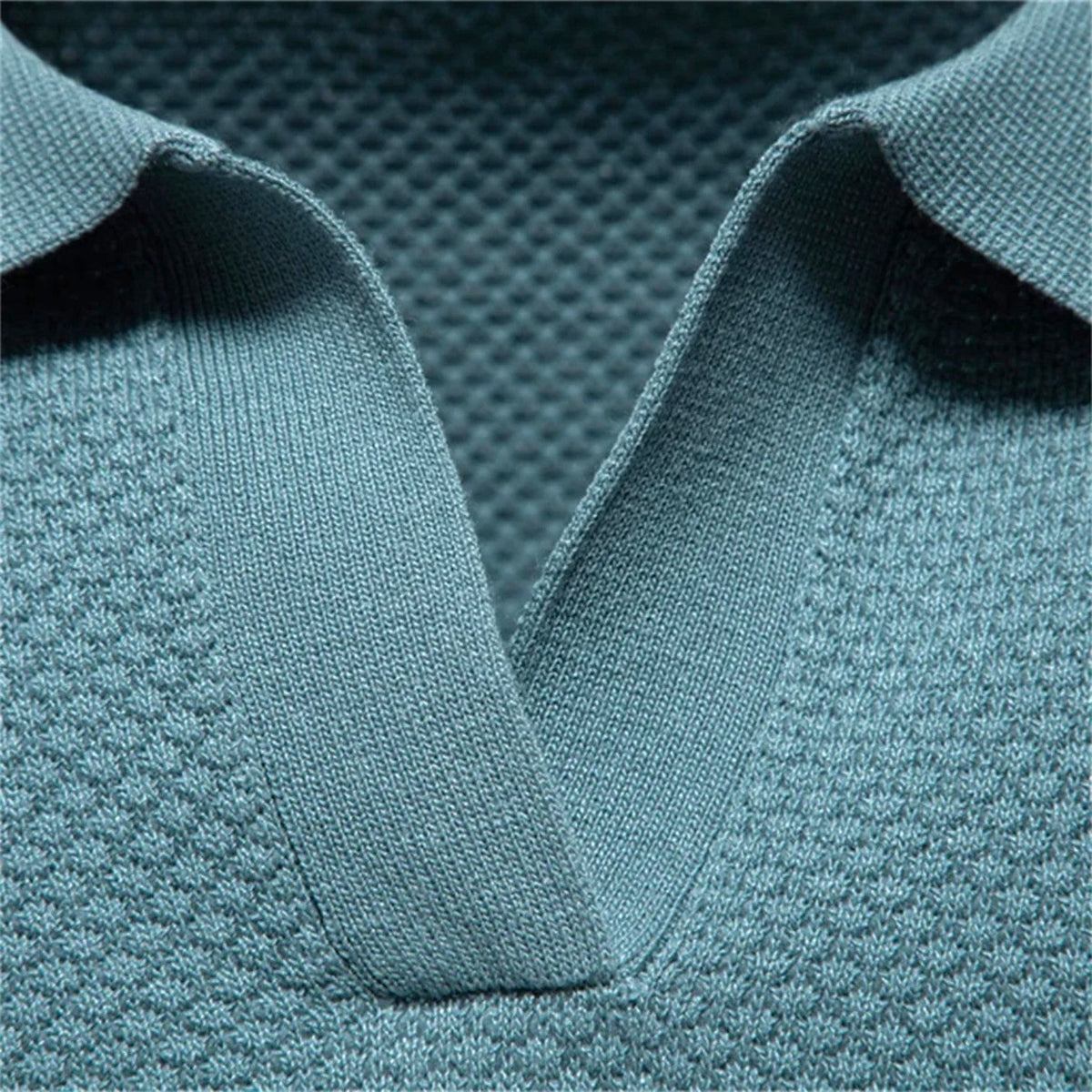 Polo en Maille Gaufrée à Col Ouvert pour Homme