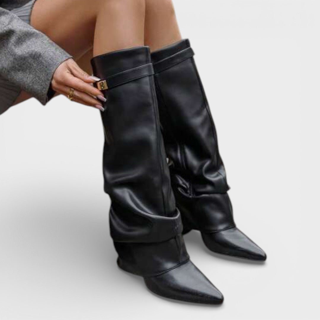 Noir cuir / 43